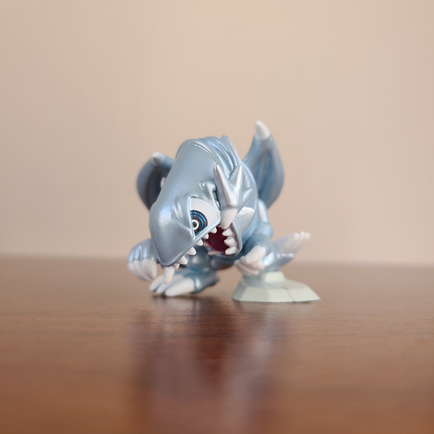 DRAGON BLANCO DE OJOS AZULES TOON FIGUTTO YU-GI-OH! DUEL MONSTERS